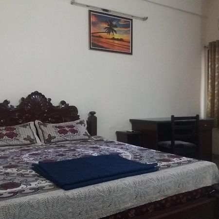 Classic Tourist Home Kochi エクステリア 写真