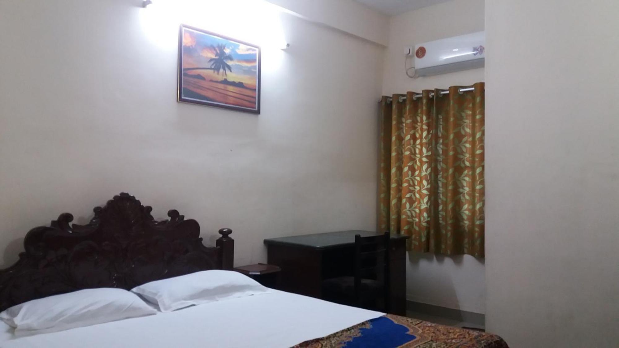 Classic Tourist Home Kochi エクステリア 写真